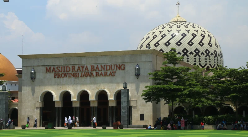 Masjid Raya Bandung